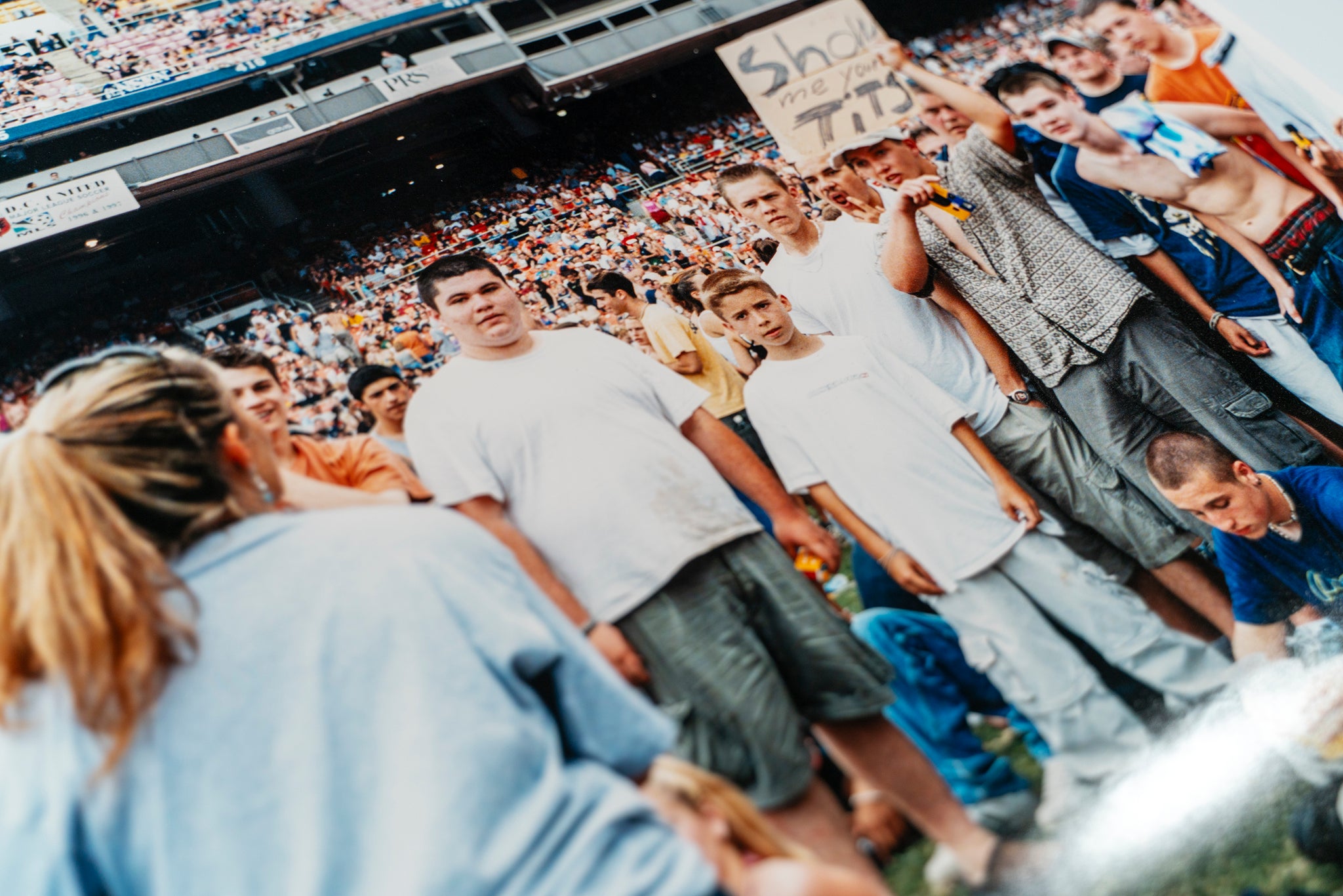 SHOW ME - VINTAGE PRINT 2002